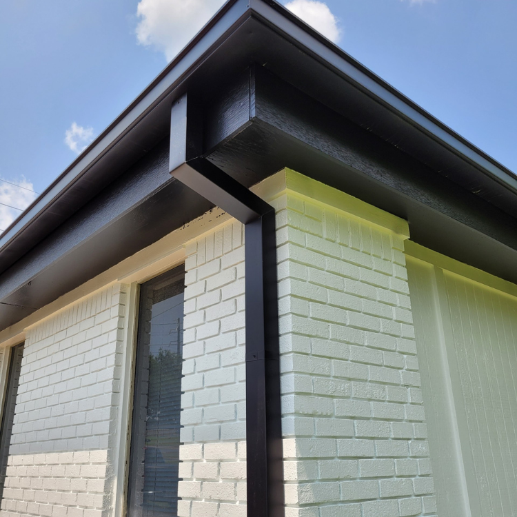 Senox Seamless Gutters - Smooth Downspouts | Cedar Park Seamless Gutters, Cedar Park Gutter Company, Cedar Park gutter repair, Cedar Park gutter replacement, Cedar Park gutter cleaning, Gutter Leaf Guards, Cedar Park roofing contractors, Cedar Park commercial gutters, Cedar Park residential gutters, North Face Exterior